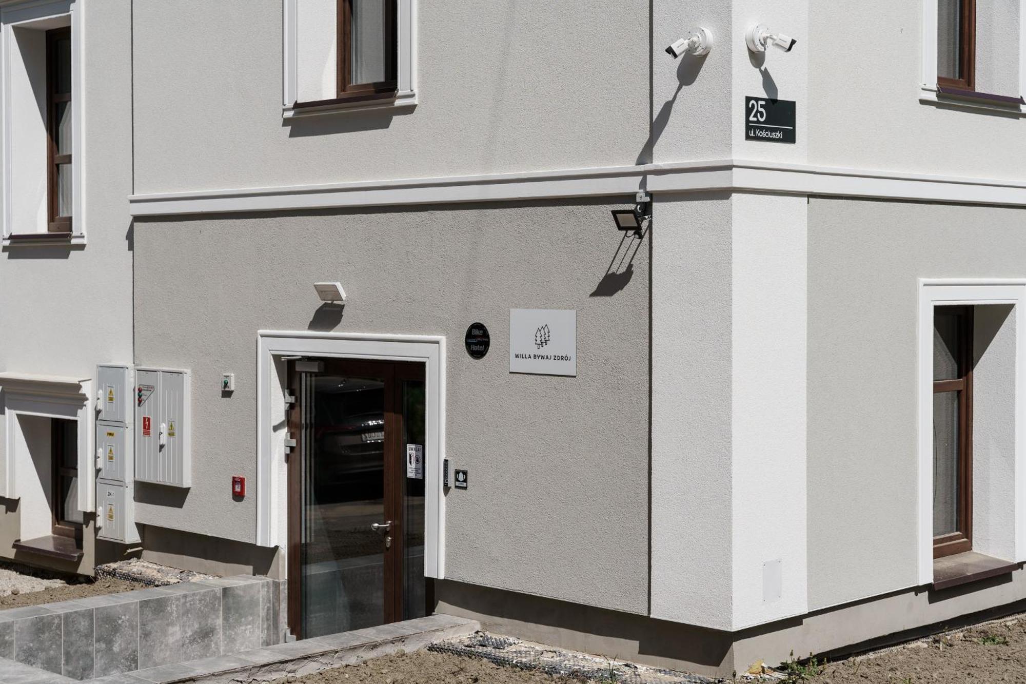Willa Bywaj Zdroj Ladek-Zdroj Exterior foto